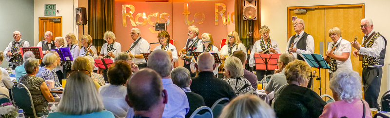 1_Dollymops2-P1050107