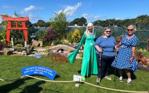 61d94fa6-f841-1484-ce11-4337deab3122