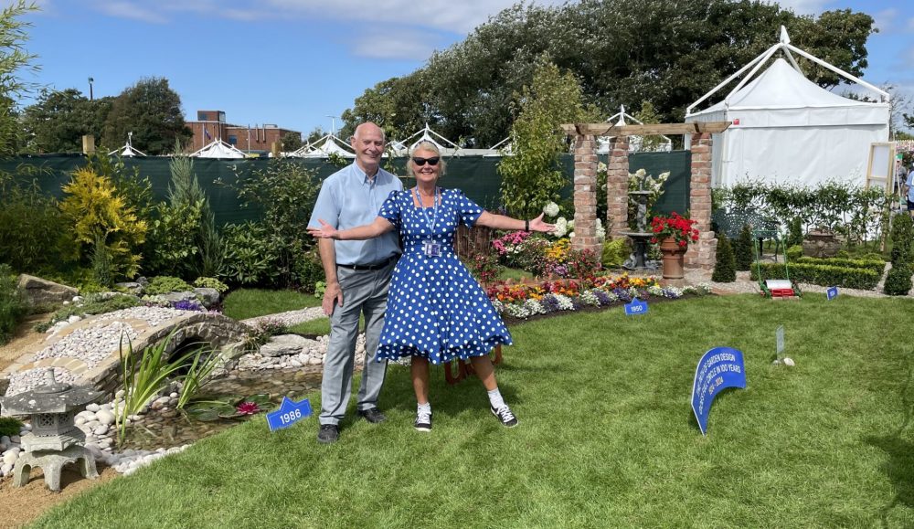 David-Blanchflower-and-Chris-Howarth-at-the-u3a-Show-Garden