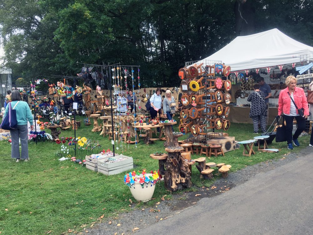 Newby - Around the Show 3