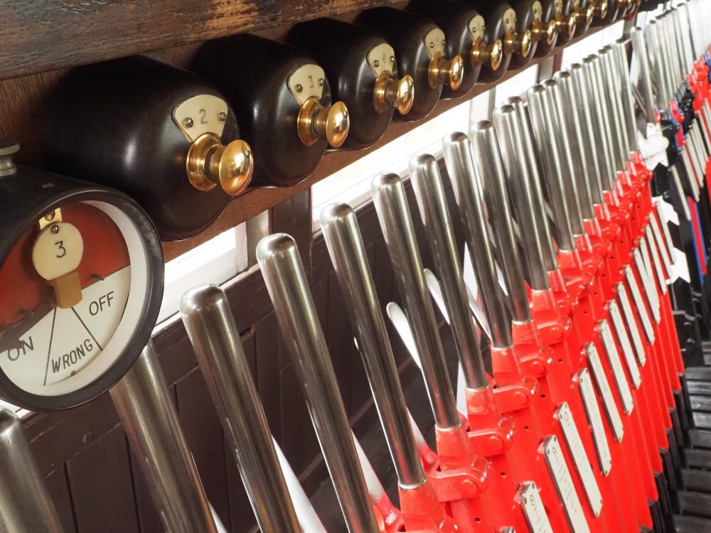 Levers029T